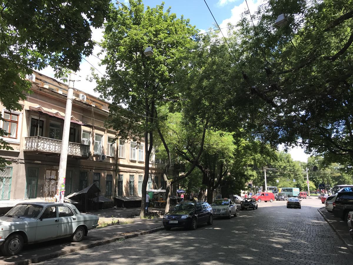 Apartments Near Deribasovskaya Odessa Exterior foto